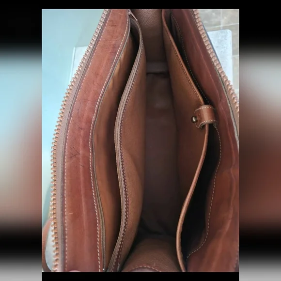 Vintage Dooney & Bourke All Weather Leather Purse - Picture 6 of 6